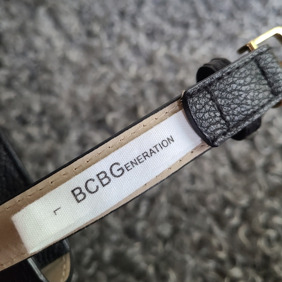 SWAPPED - NWOT BCBGeneration Belt Bag - Picture 5 of 8